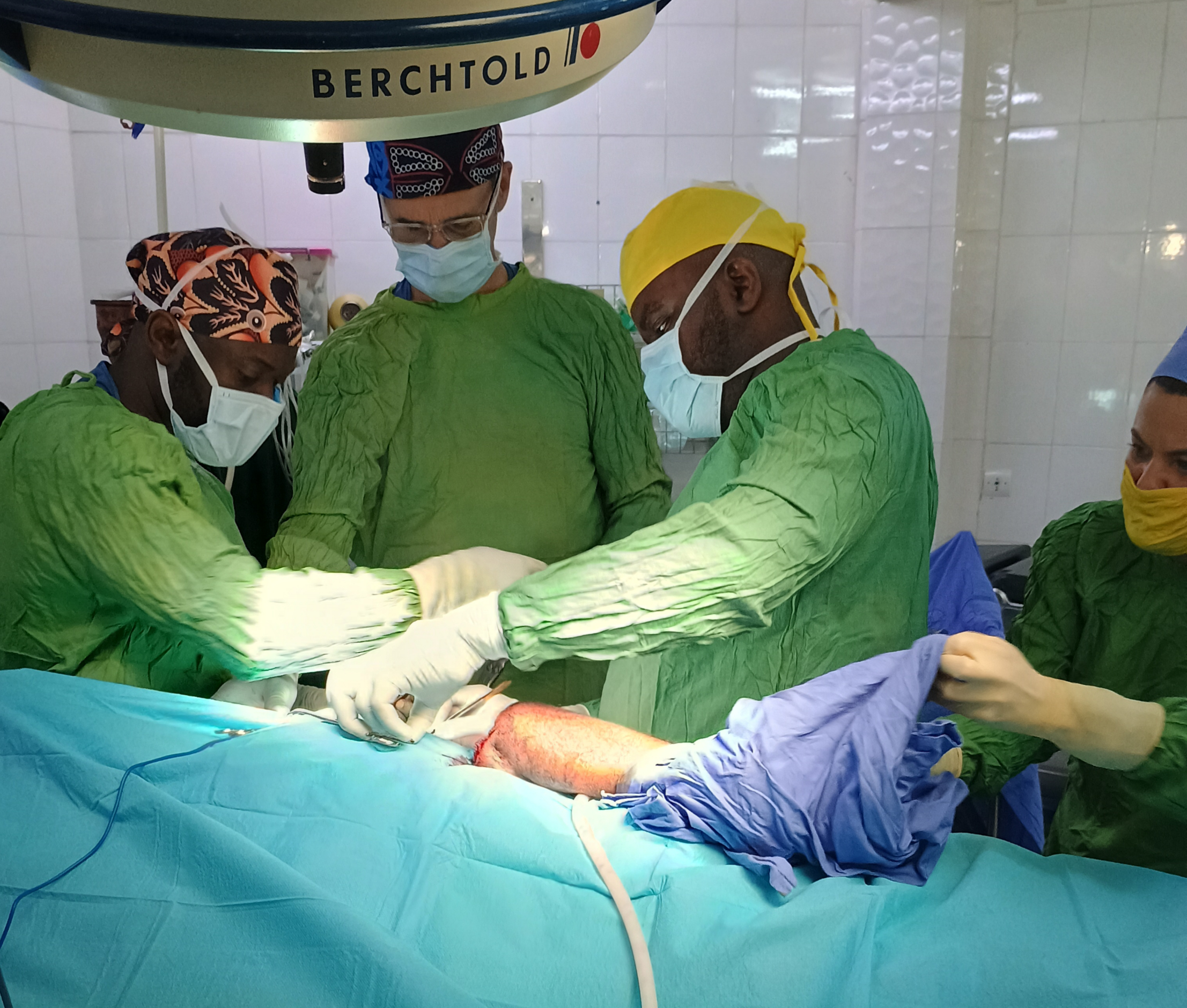 Campagne de chirurgie traumatologique à l’Hôpital d’Ebomé